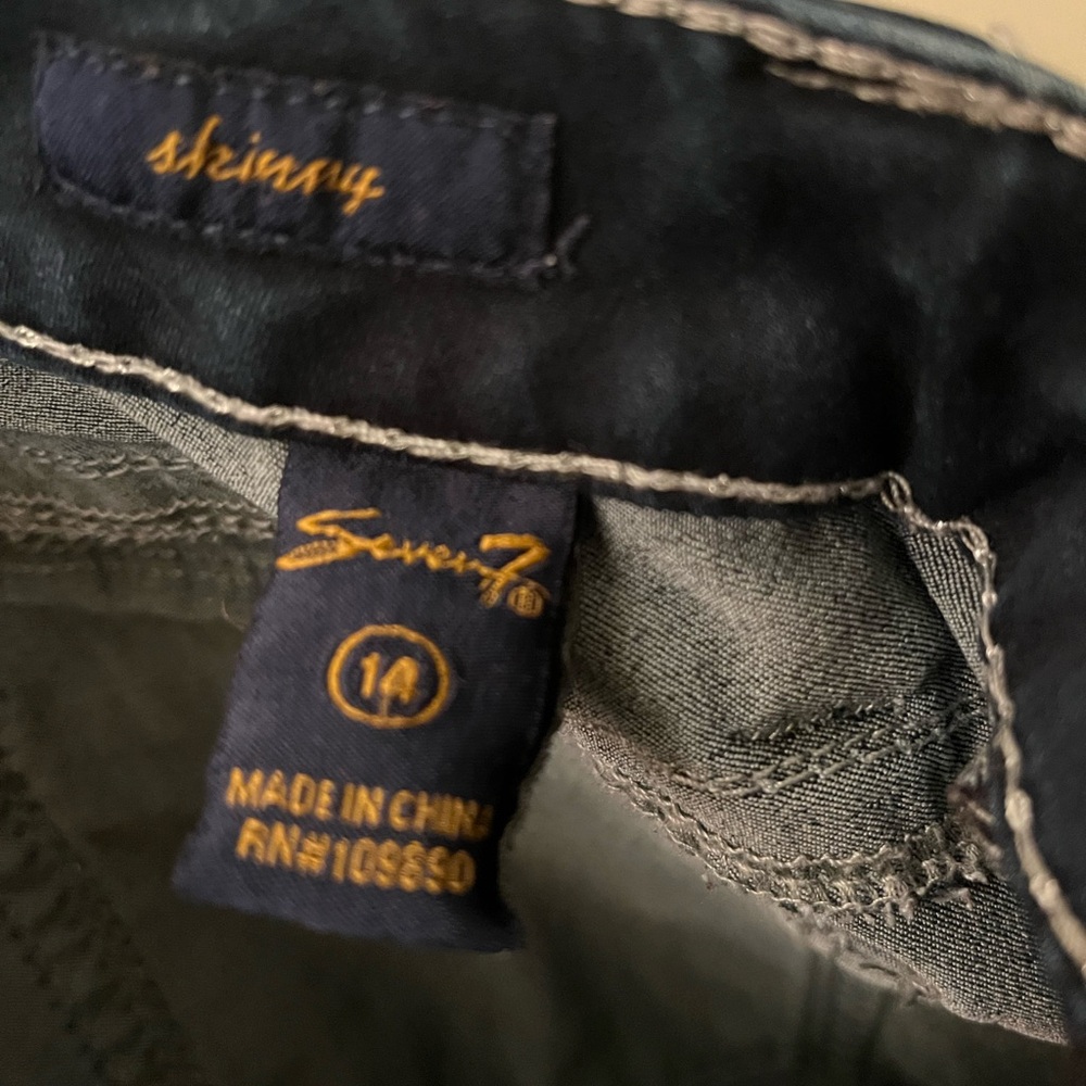 Seven Dark Wash Bling Pocket Skinny Jeans EUC - Picture 6 of 8